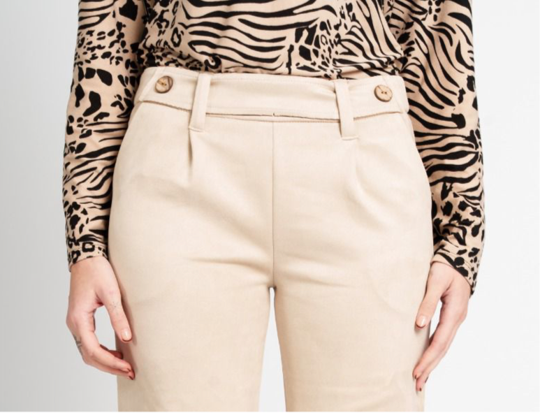 Pantalon gamuza botones