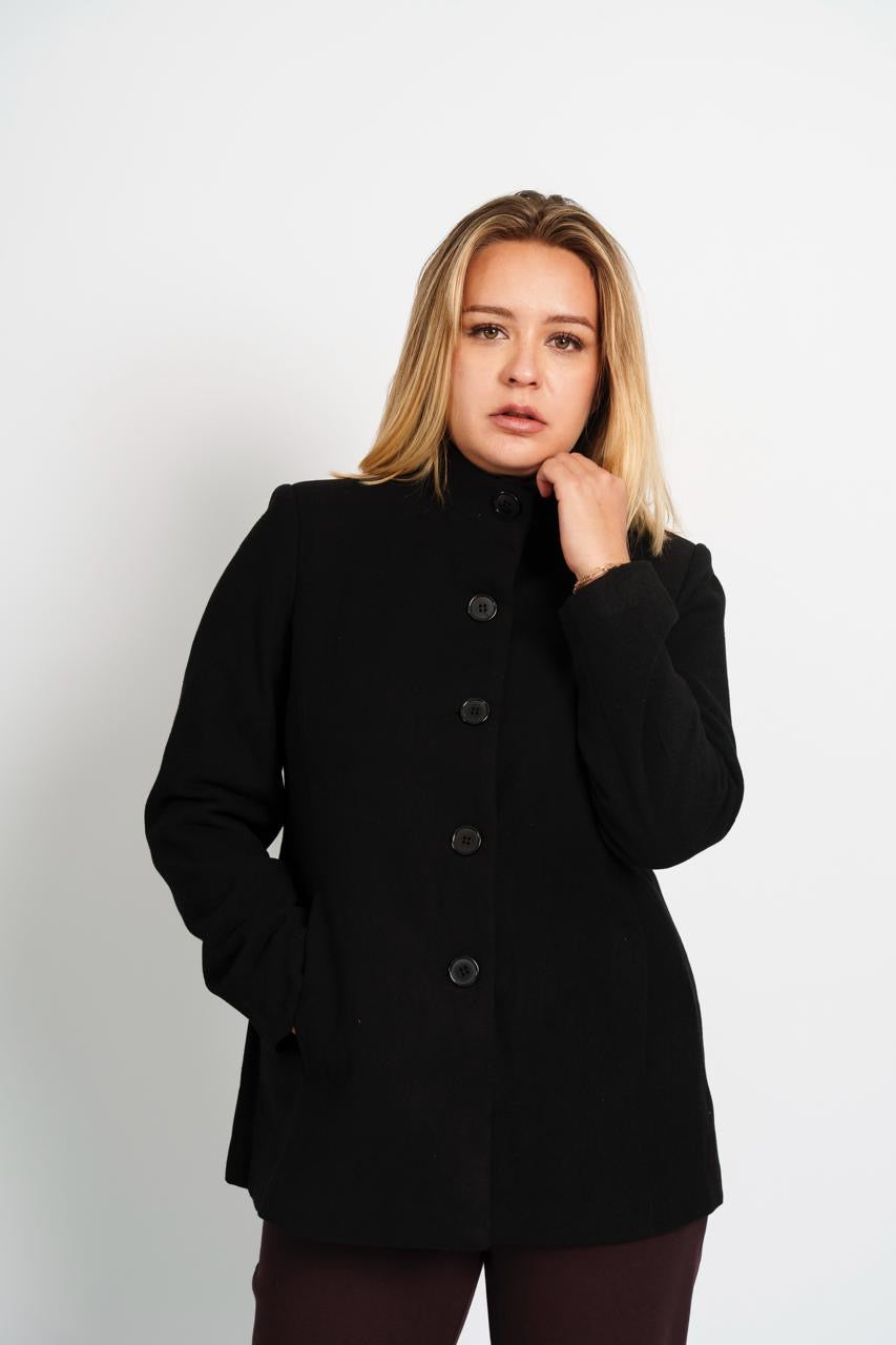 Abrigo cuello ahumado