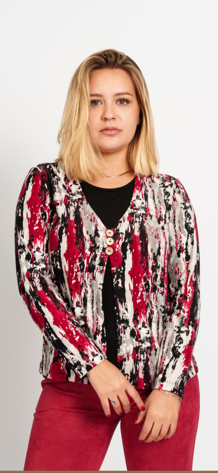 Polera mentirosa botones