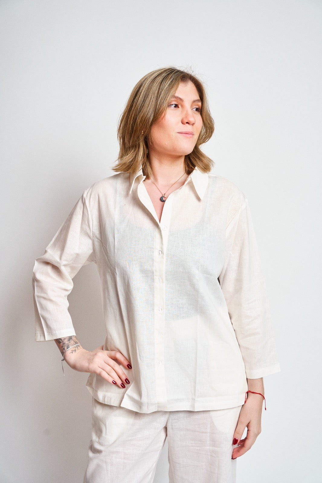 Blusa Lino entallada manga 3/4