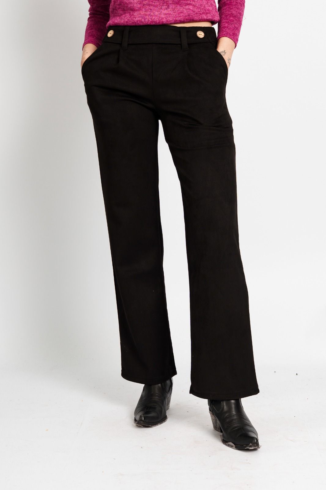 Pantalon gamuza botones