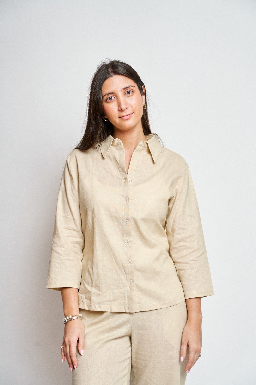 Blusa Lino entallada manga 3/4