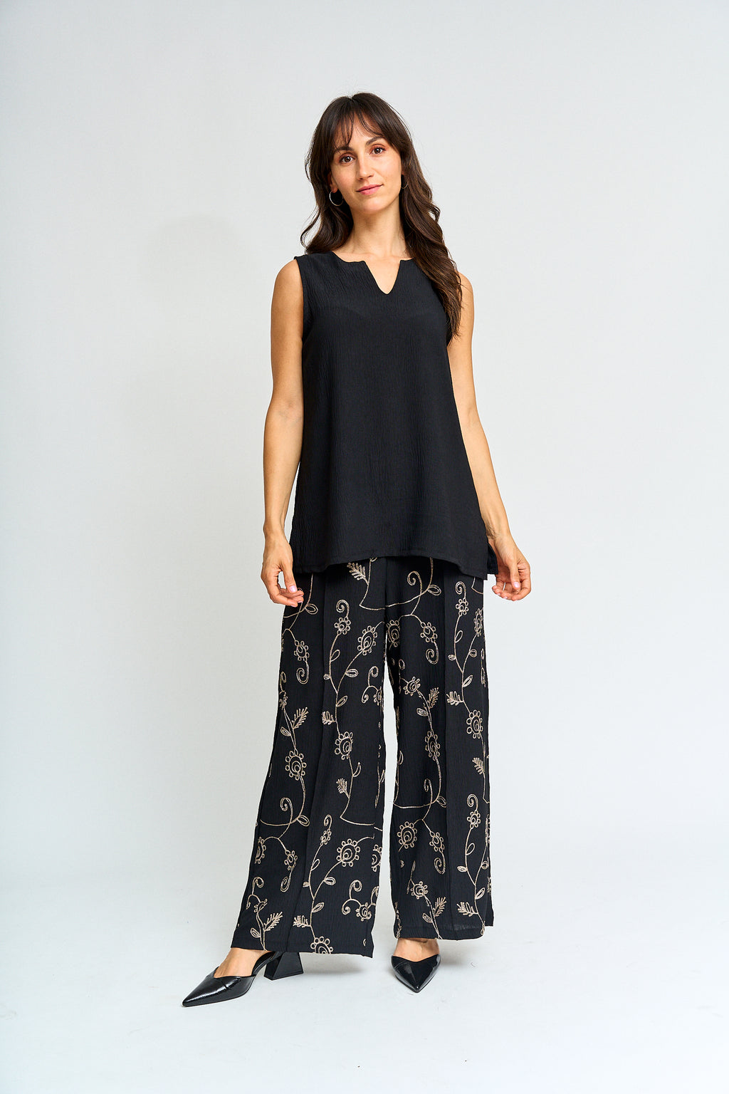 Pantalon palazo bordado