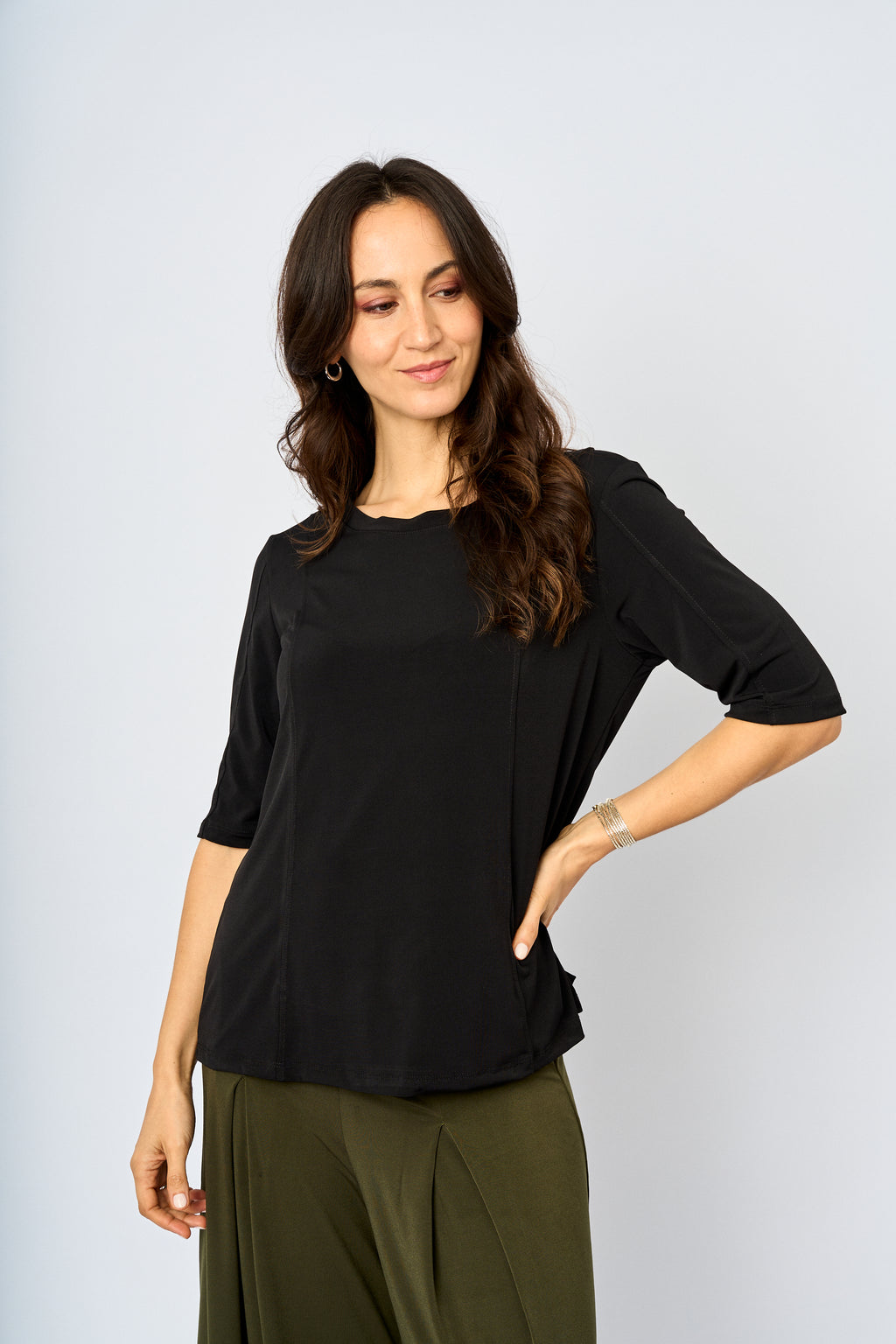 Polera basica corte pestaña