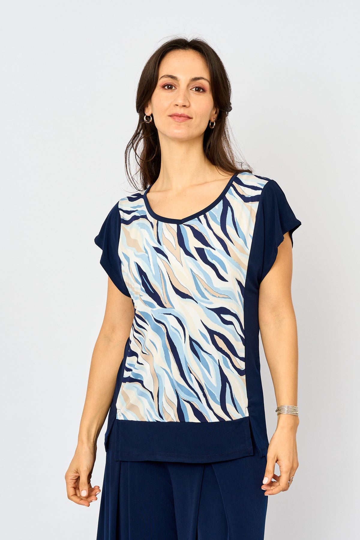 Polera corte delantero