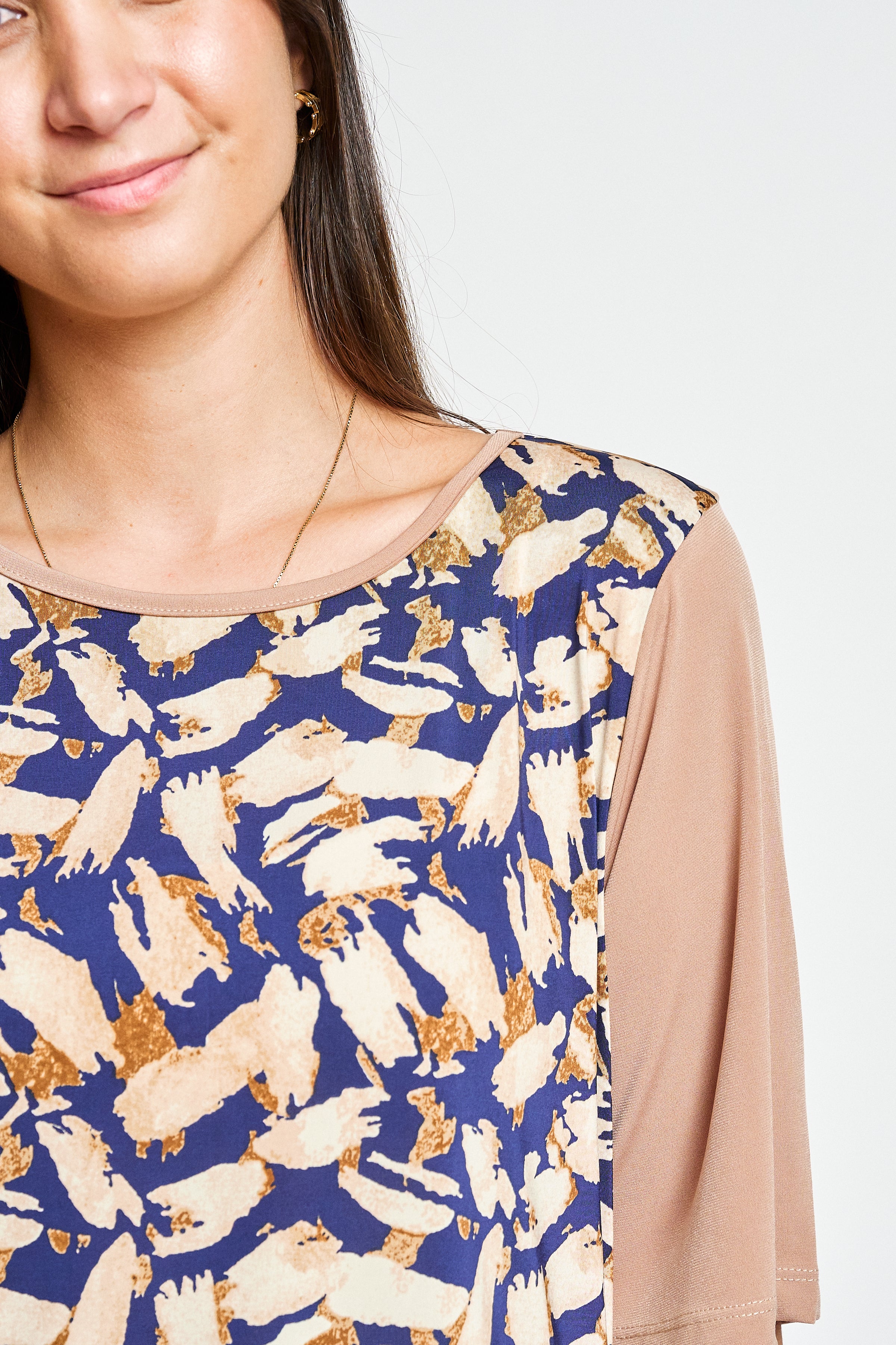 Polera manga corta estampada