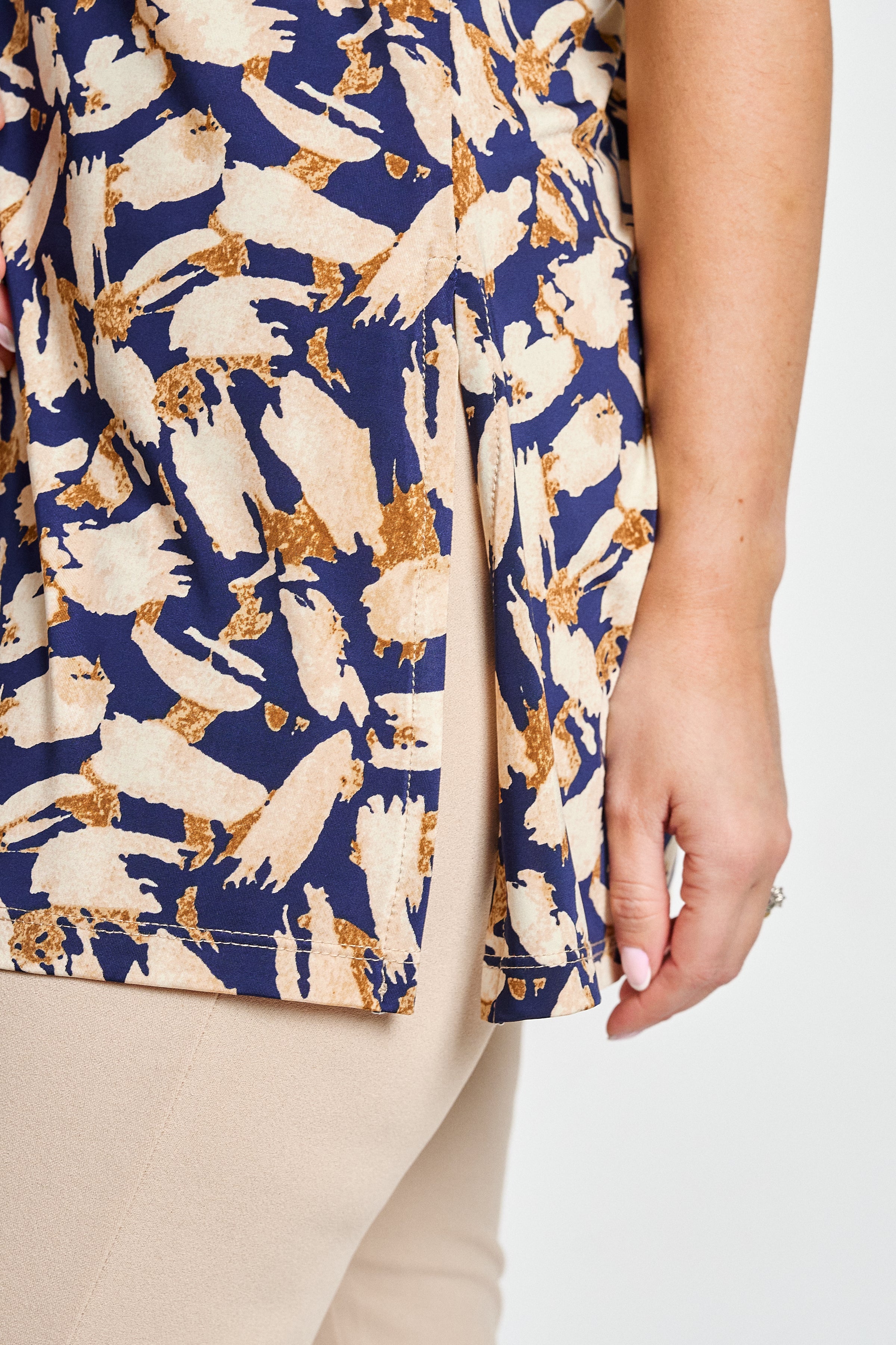 Polera manga corta estampada