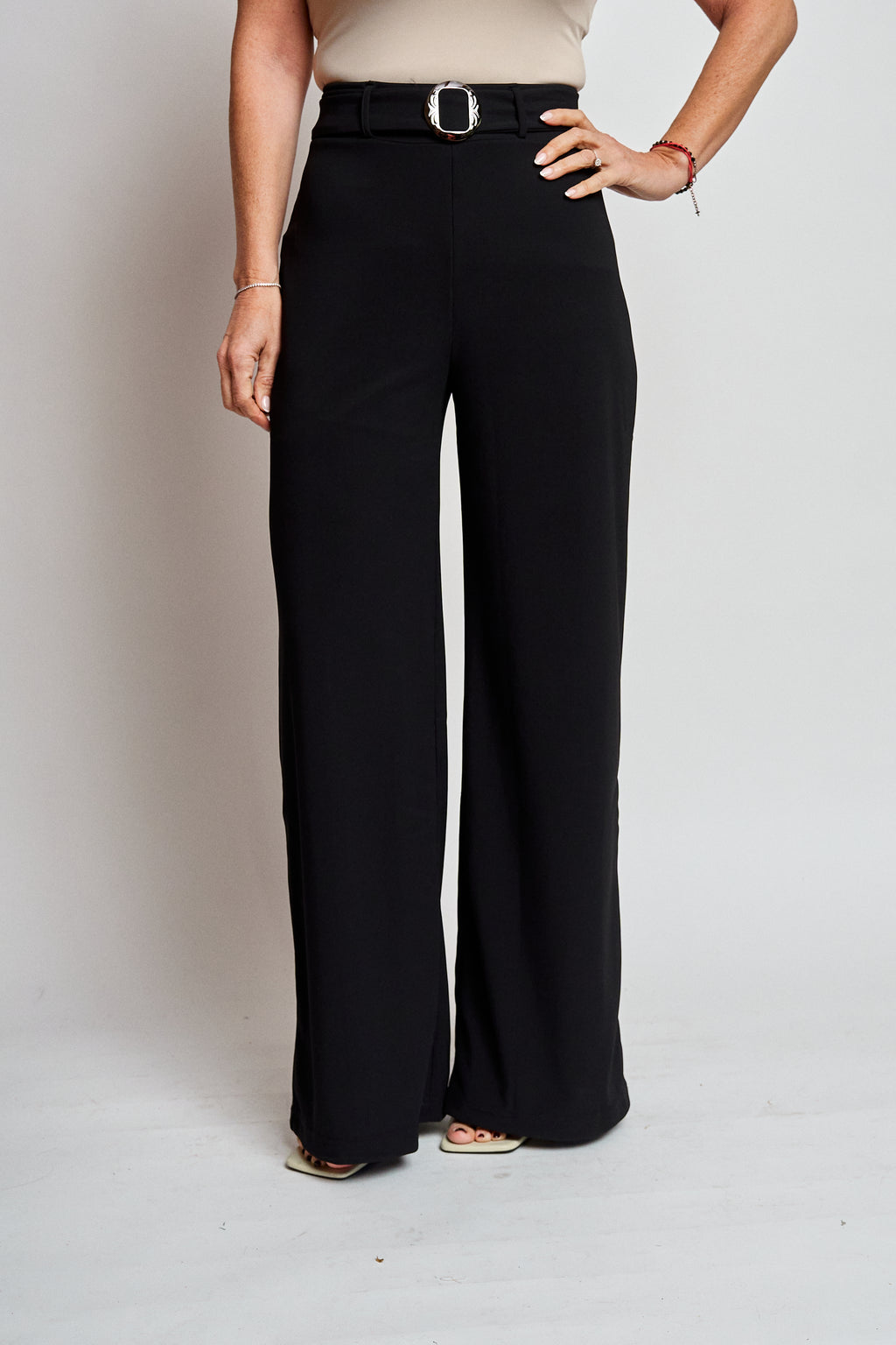 Pantalon cinturón hebilla