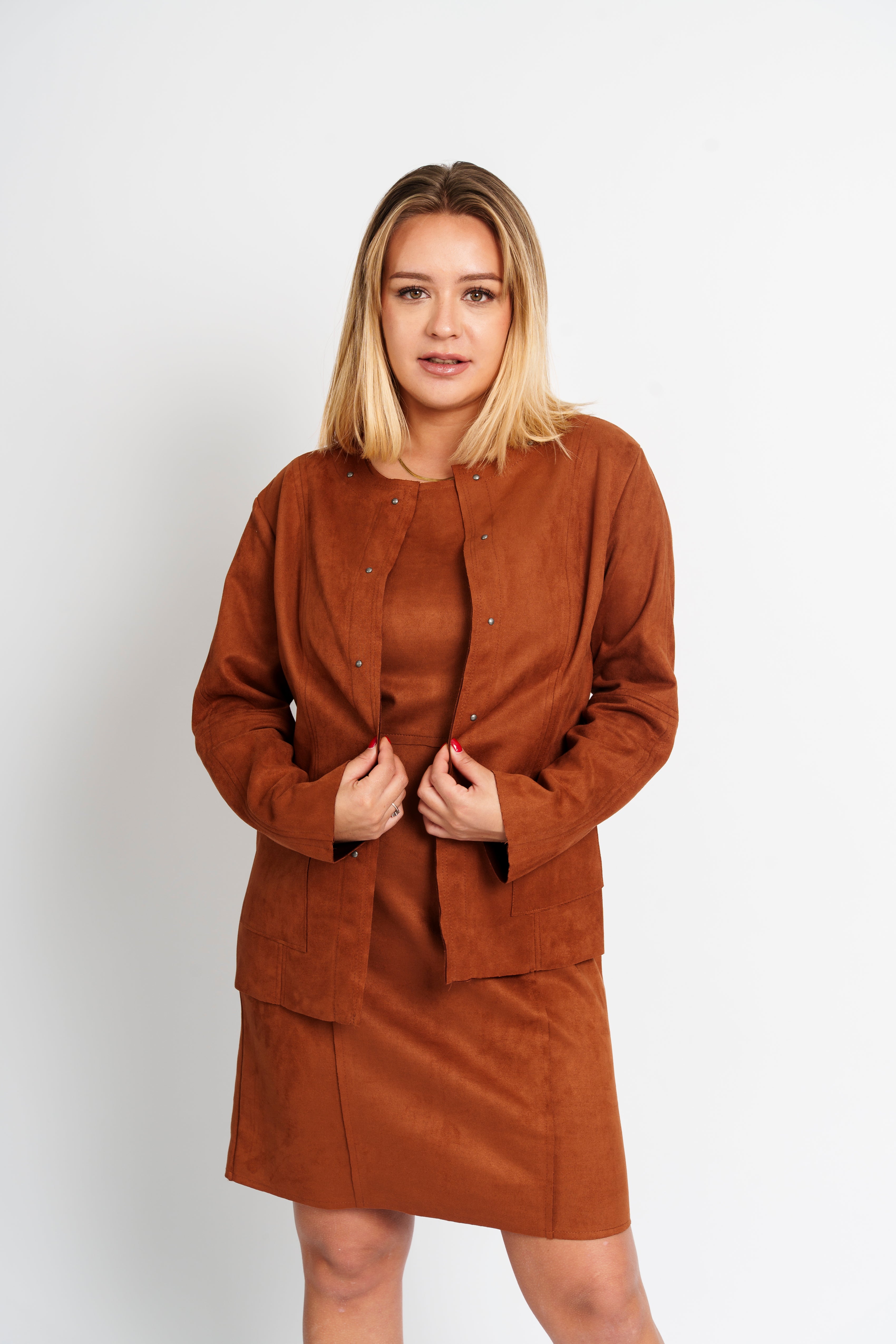 Chaqueta corta gamuza