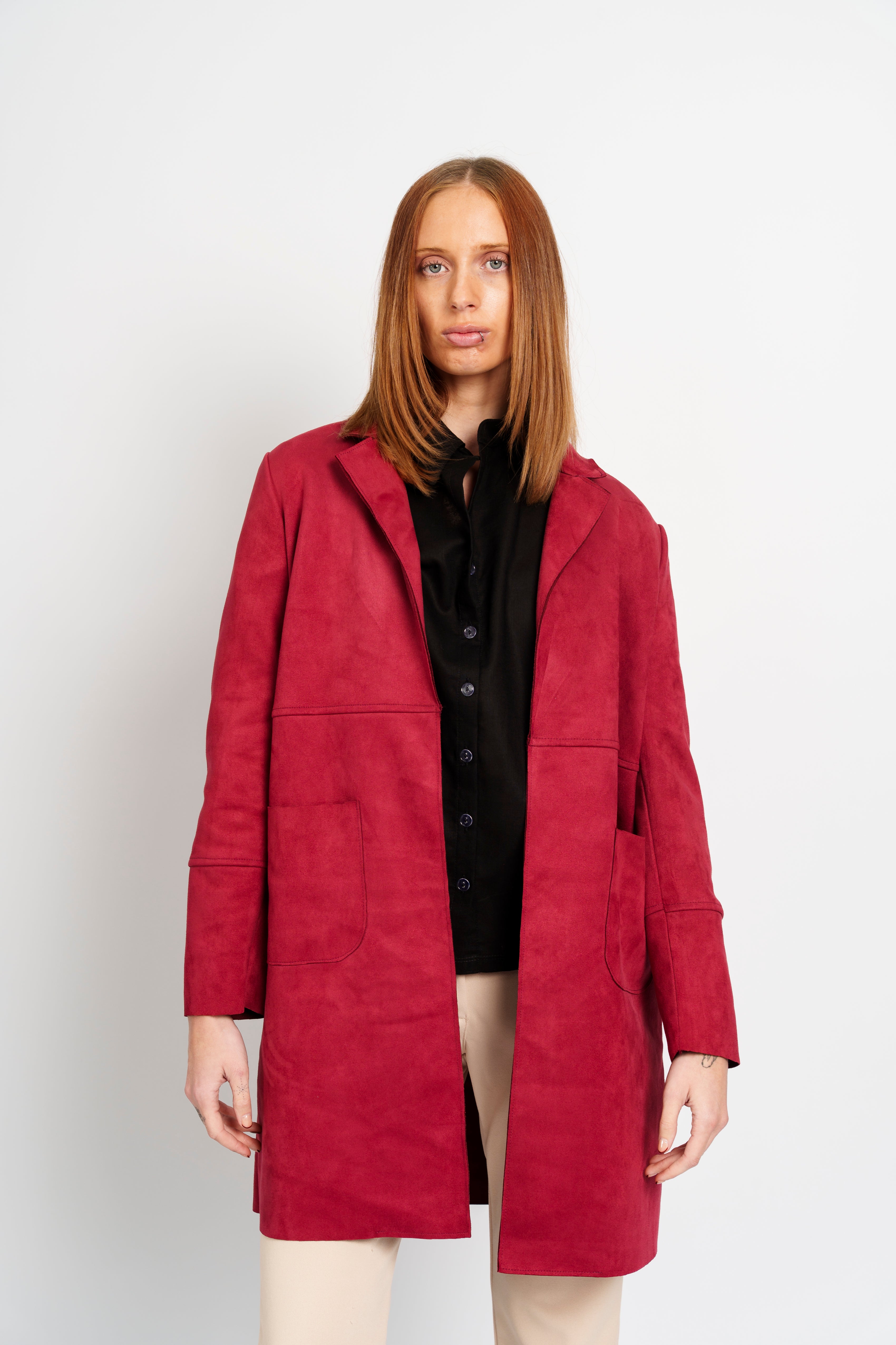 Chaqueta gamuza bolsillo parche