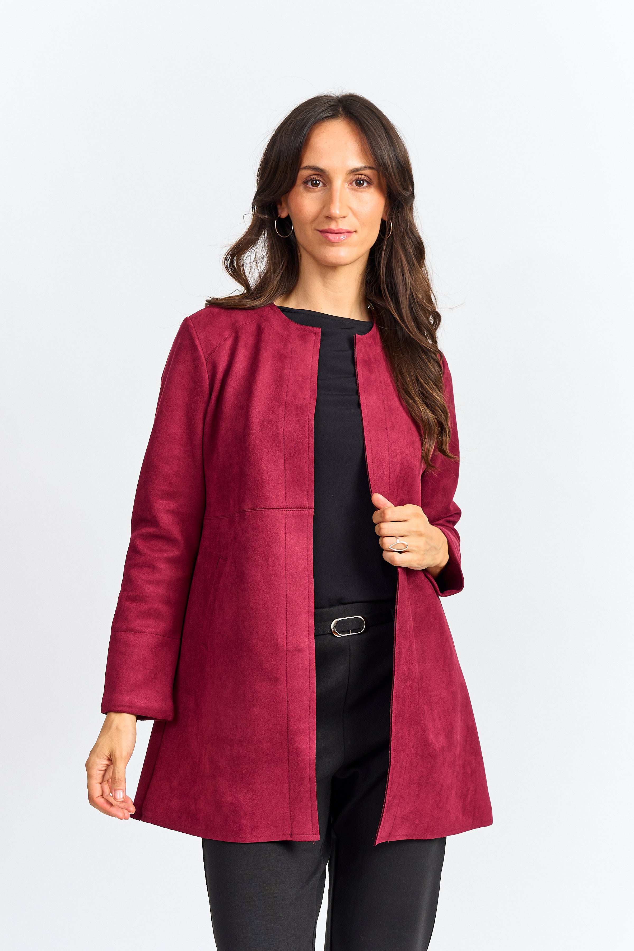 Chaqueta gamuza ojetillos