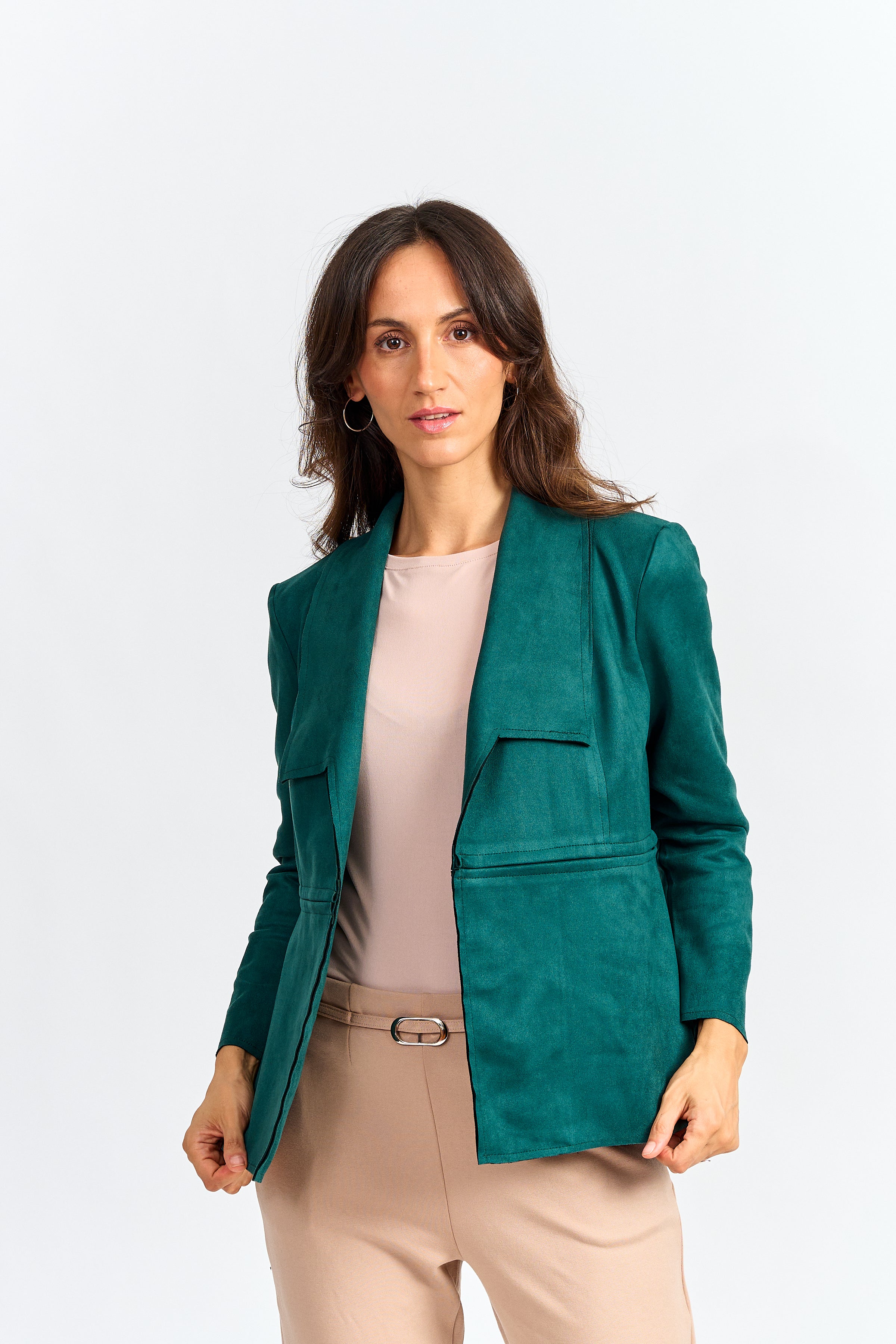 Chaqueta gamuza tipo blazer